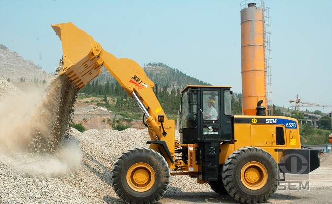 揚(yáng)州裝載機(jī)出租與工程機(jī)械研發(fā) 助力建設(shè)與創(chuàng)新并行